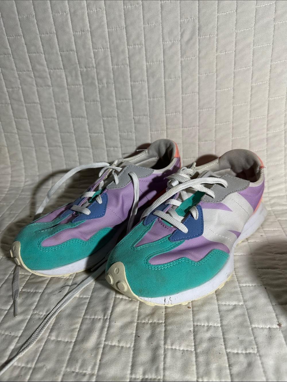 New Balance 327 sneakers in the "Dark Violet Summer Jade" colorway